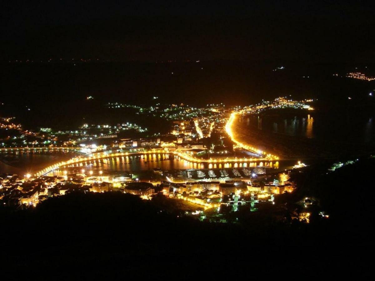 Apartamento En 1ª Linea De La Playa De Covas - Viveiro Kültér fotó